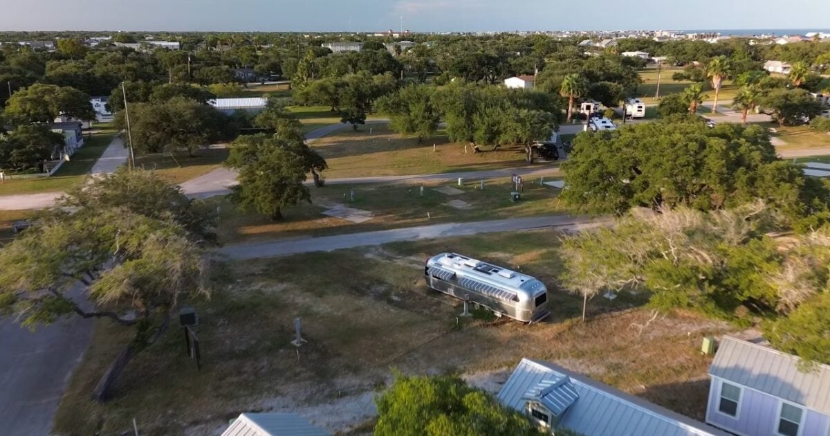 Ancient Oaks RV Park RV park in Rockport, TX (photo 1)